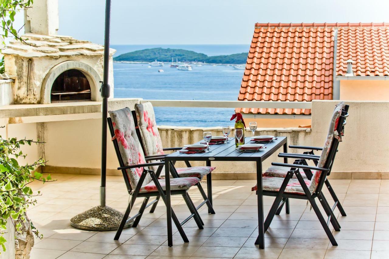 Apartments Tatjana Dominis Hvar Town Exteriér fotografie